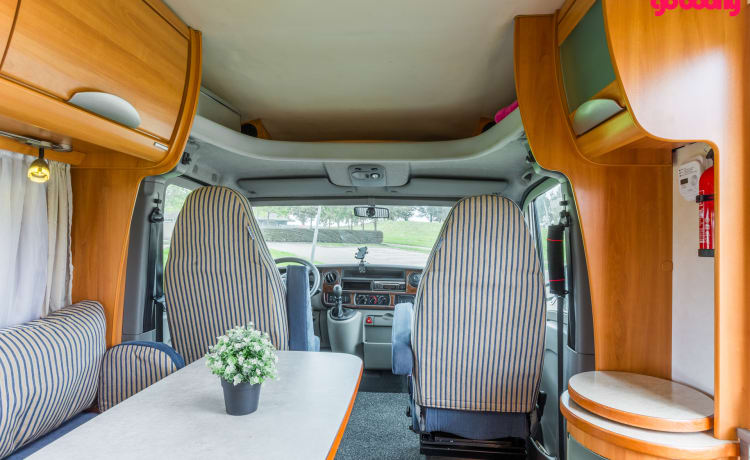 3p Hymer semi-integrated uit 2006