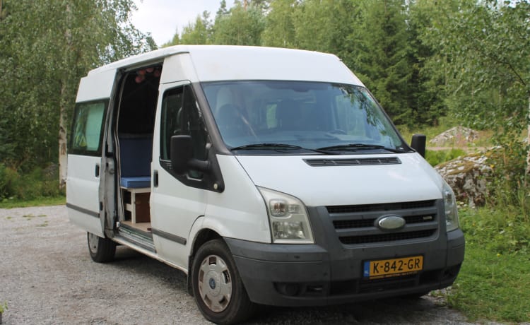 AdVANture – 2p Ford Wohnmobil aus dem Jahr 2008