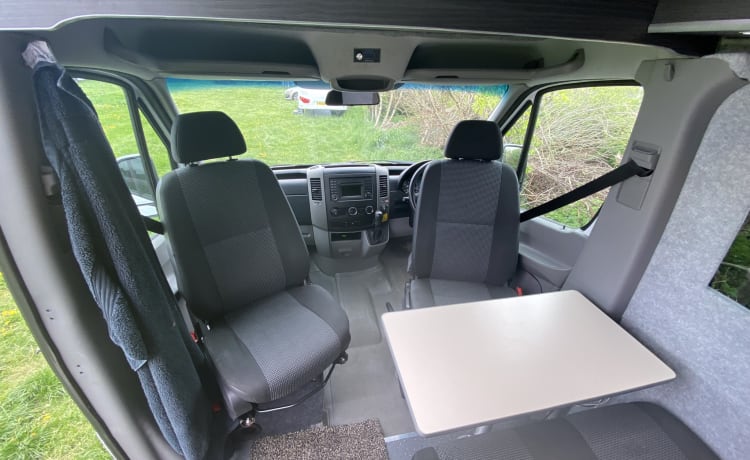 Mr Adventure  – 2 berth Mercedes-Benz Adventure Van