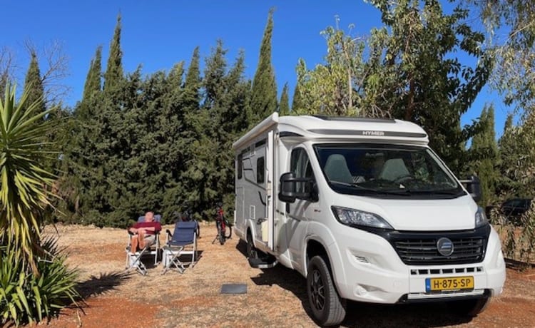 Luxueux et confortable 2p Hymer semi-intégré de 2020