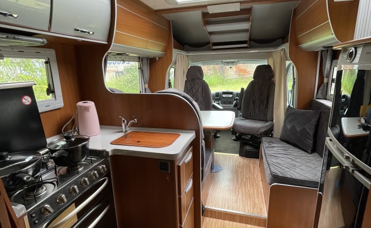 4 berth McLouis semi-integrated from 2010