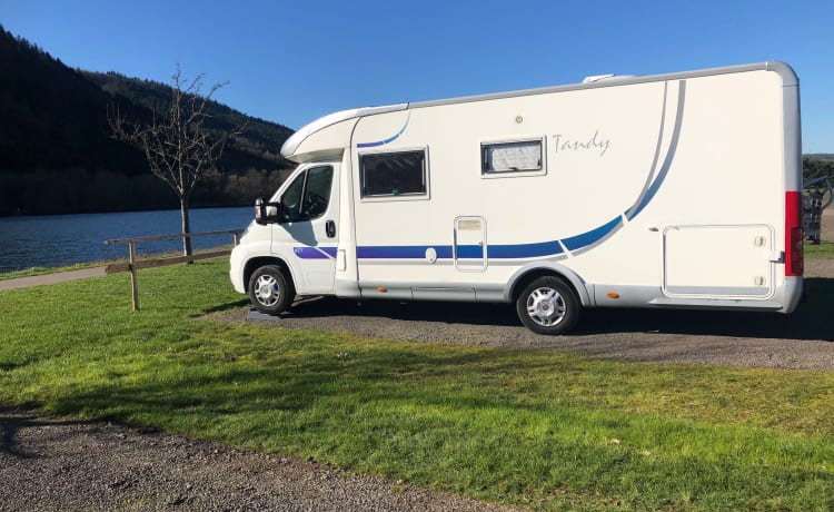 4p Fiat semi-intégré de 2010