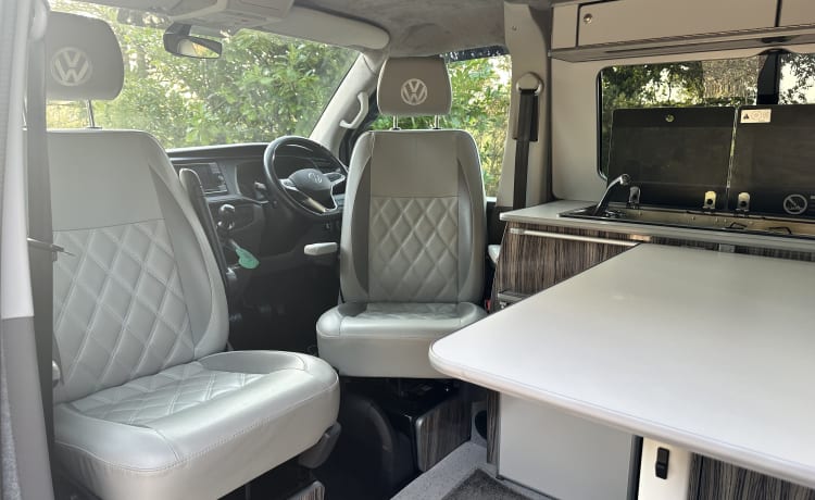 Premium 4 berth Volkswagen Campervan 2021