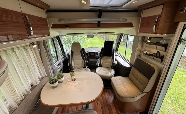 4p Hymer integrated from 2009