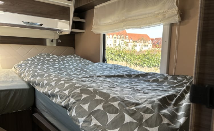 McLouis Carat 873 – Modell 2023 – Voll ausgestattet – 4/5 Personen