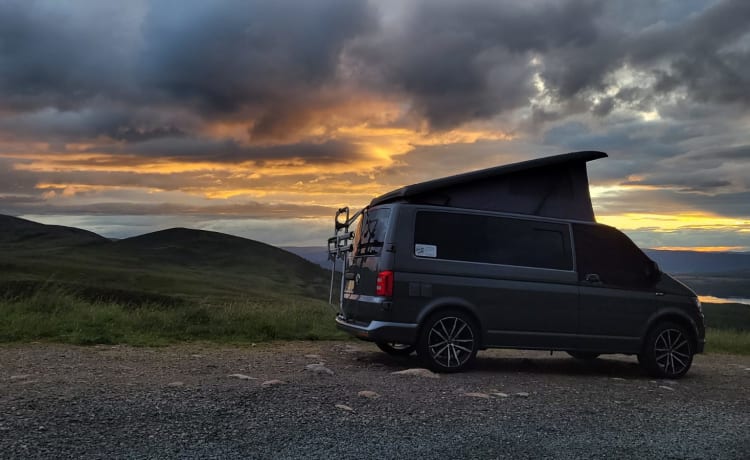 A Van with a View - 2019 VW T6 Conversion