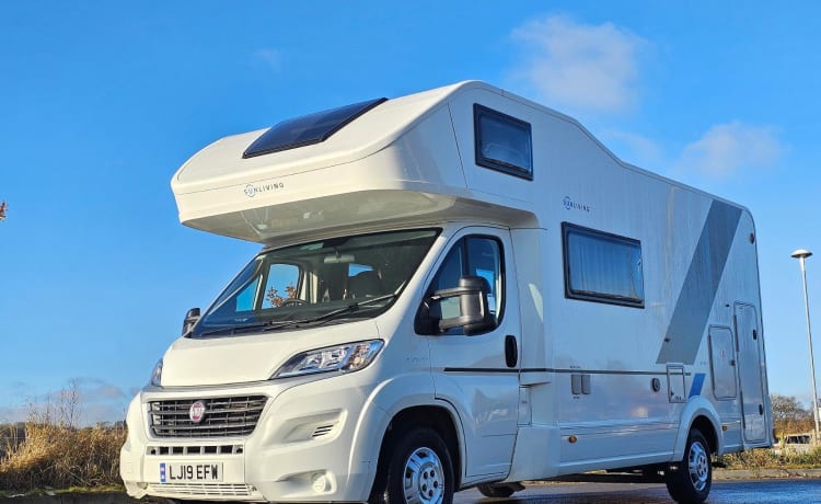 7 Berth 2020 Luxury Motorhome