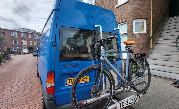 De Blauwe droom – Ford Transit, the blue dream