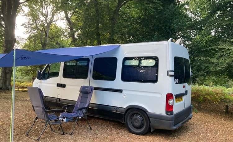 Eva – Camper accogliente con 2 posti letto