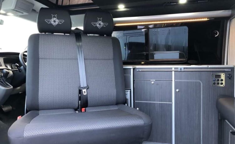 George – VW T6.1 - 2021 luxury conversion