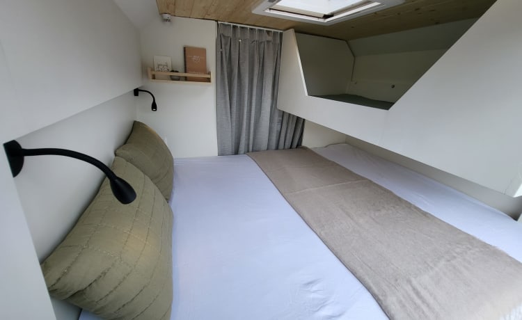 Pura Vida Van – Camping-car pour 3 personnes construit en 2023