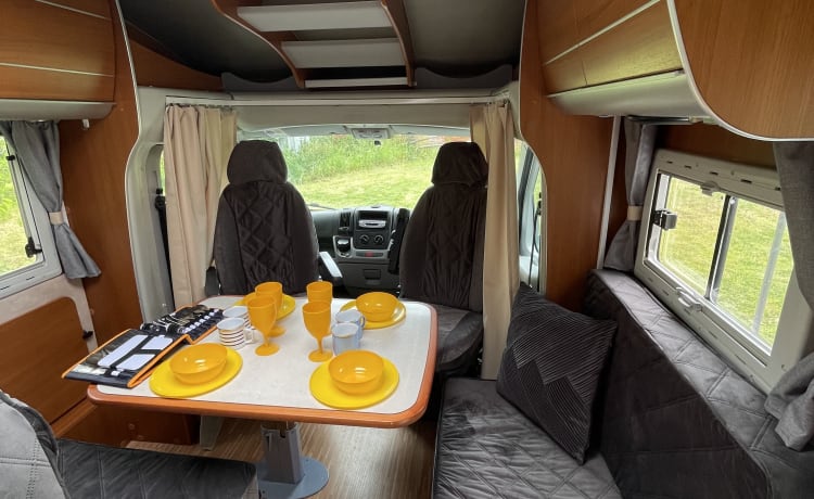 4 berth McLouis semi-integrated from 2010