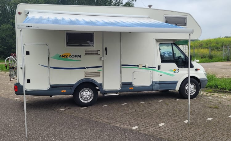 6p Chausson alkoof uit 2002