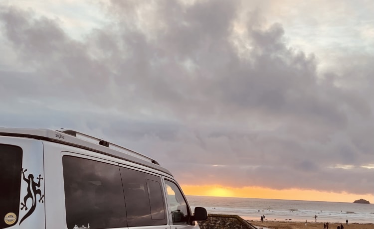 4 berth Volkswagen campervan from 2012