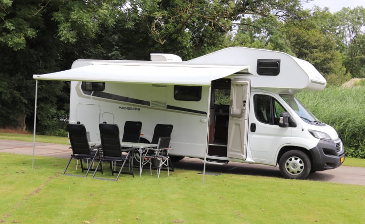 6p Weinsberg alkoof camper uit 2019