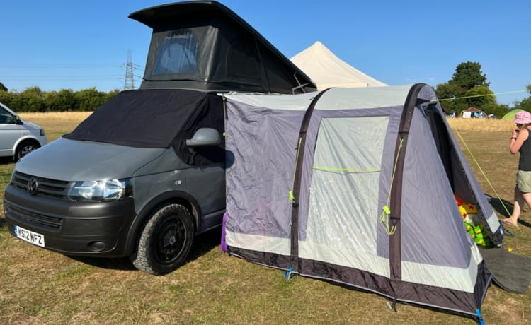 Avoir une Vanventure! Louer un VW Transporter terrestre de luxe