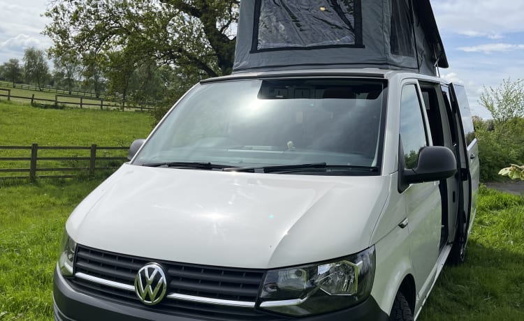 Tour Bus – 4 berth Volkswagen campervan from 2017