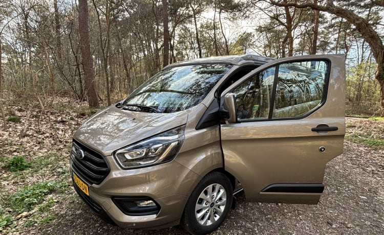 2p Ford Nugget Plus automaat, hefdak en toilet uit 2021