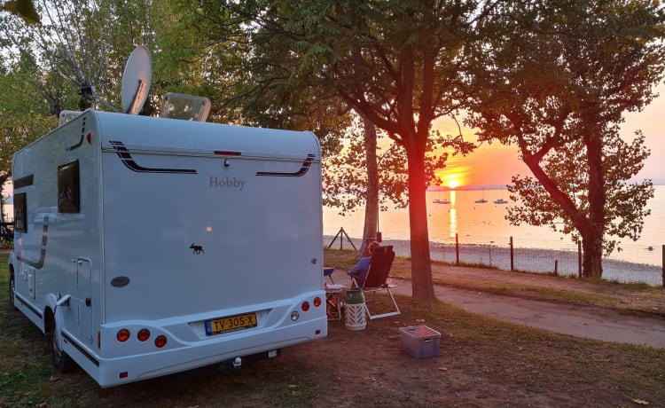 Camping-car semi-intégré complet 3p