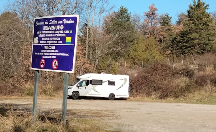 Te huur camperplaats Chausson