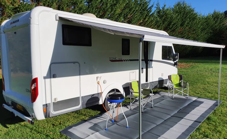 Sidney – Luxe high-end A-klasse camper