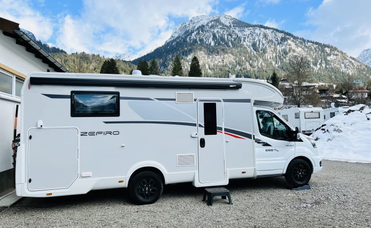 Rollerteam zefiro 266TL – Magnifique mobil home/camping-car neuf avec tout ce dont vous avez besoin !Animaux négociables !