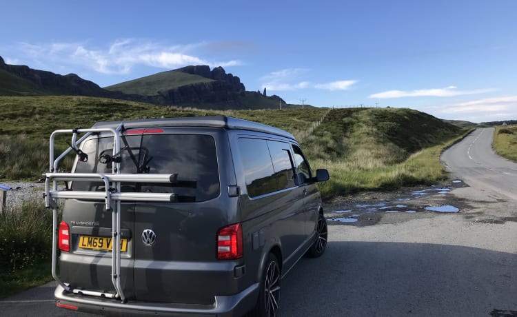 A Van with a View - 2019 VW T6 Conversion