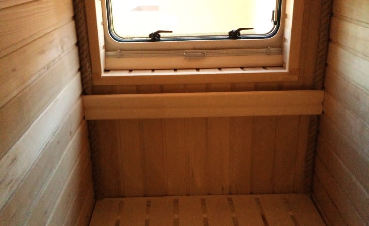 Erlebnis – Wohnmobil mit eigener Privaten Sauna 