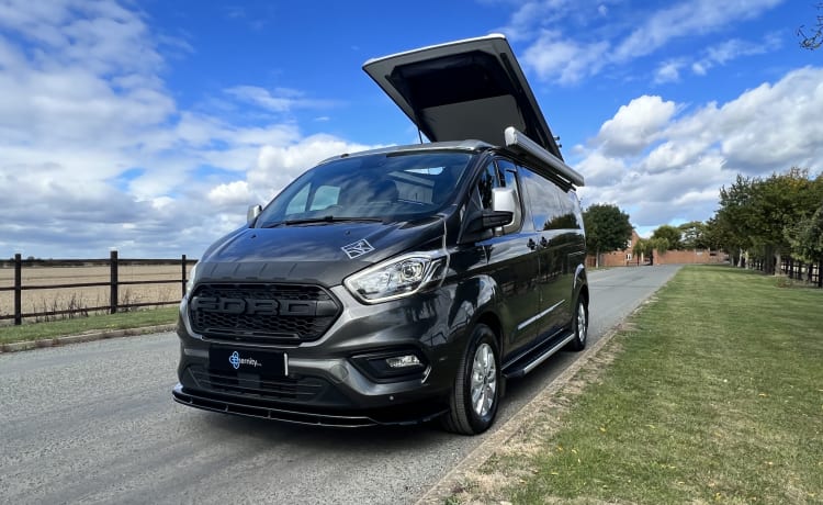 Heidi – Il FORD TRANSIT CUSTOM LWB EXPLORER