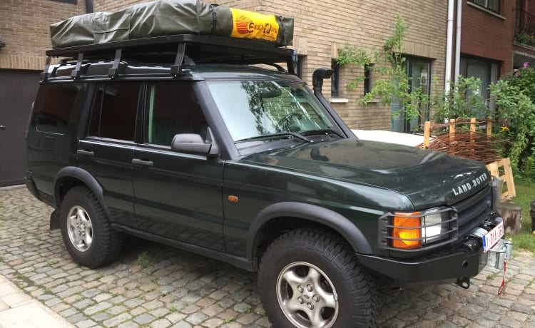 'Onzen Disco' – Landrover Discovery with roof tent