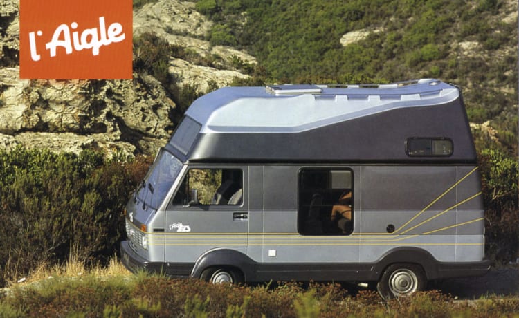 Totorro – Oléron island: Vw Lt 28 made reliable and fitted out of origin Elsi Aigle Diesel 6p