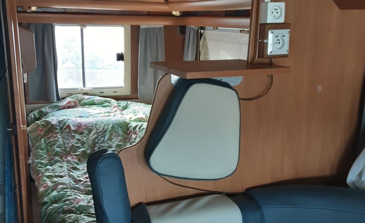 Mitoune – Mercedes rapido motorhome