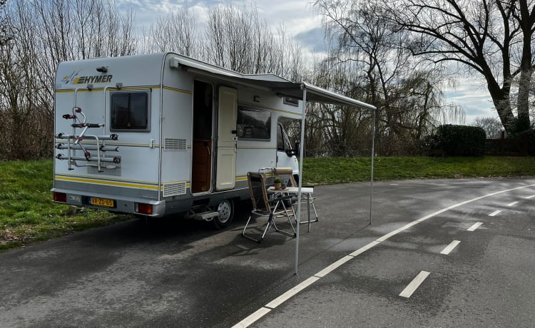 Ravissante alcôve Fiat Hymer 4p - prête pour l'aventure !