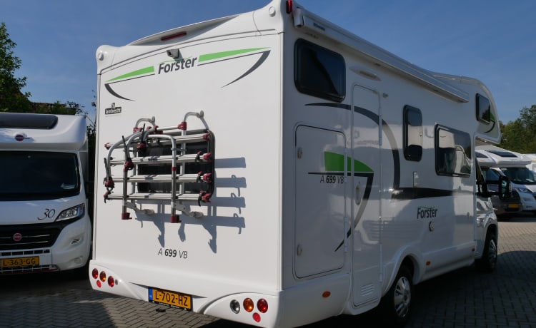 Eura Mobil Forster 6 sleeping 6 seats