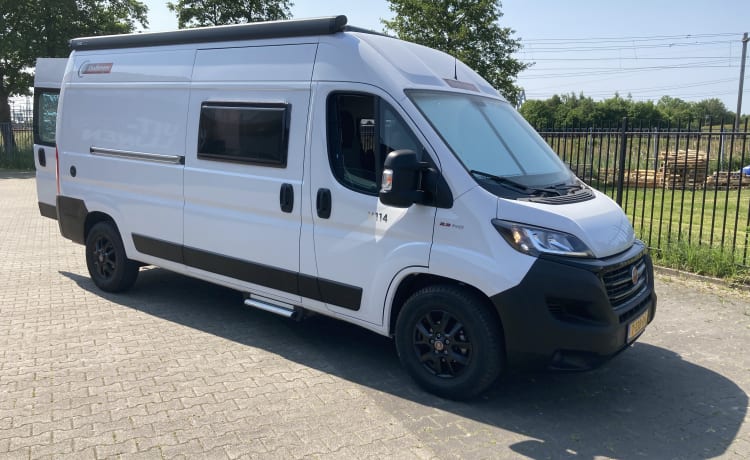 2p Fiat Ducato buscamper Challenger V114