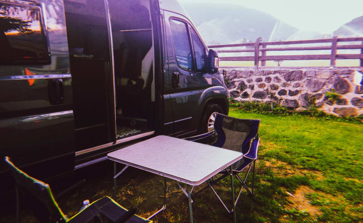 Camper van for rent from 2020 - Fiat Ducato Livingstone 5