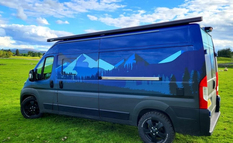 Stunning cosy Edinburgh camper, perfect for exploring Scotland