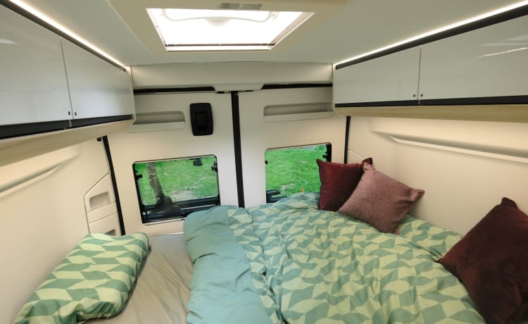 ViniVan – Panneau solaire extra-lourd pour camping-car à deux bus Adria 2021