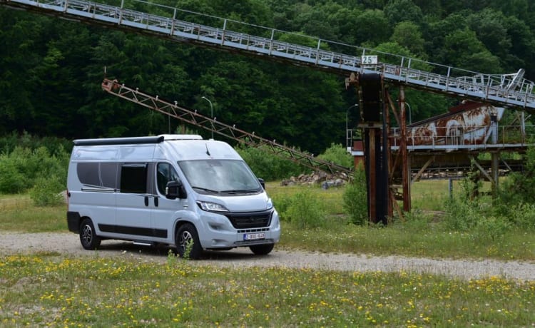 002 – Nouveau Camping-Car tout confort à partir de 2022 - Carado CV600 Special edition 15 !