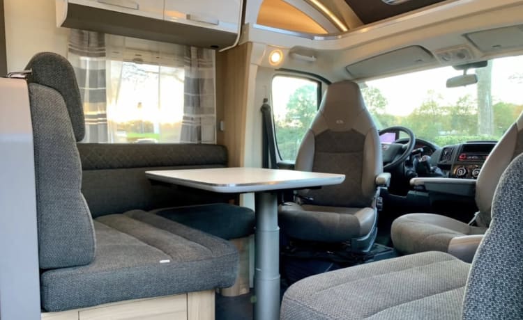 Fantastique Adria SC 670 Camper de 2018