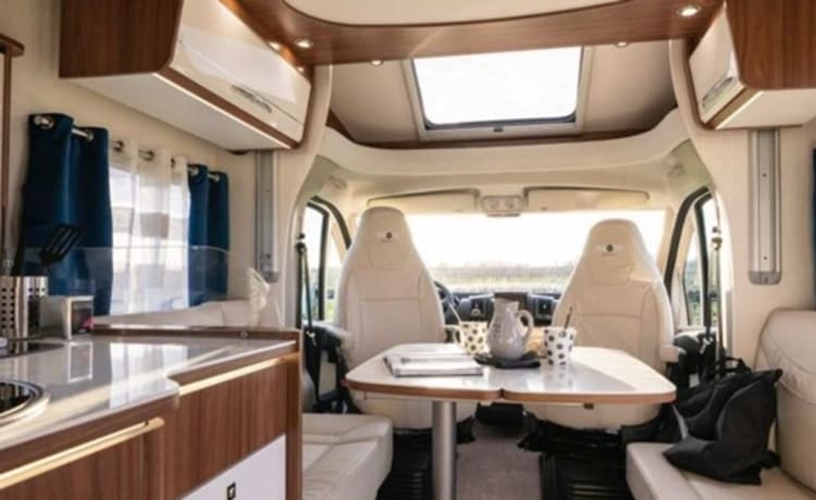 I am renting my Pilote P 726 motorhome; comfortable, family