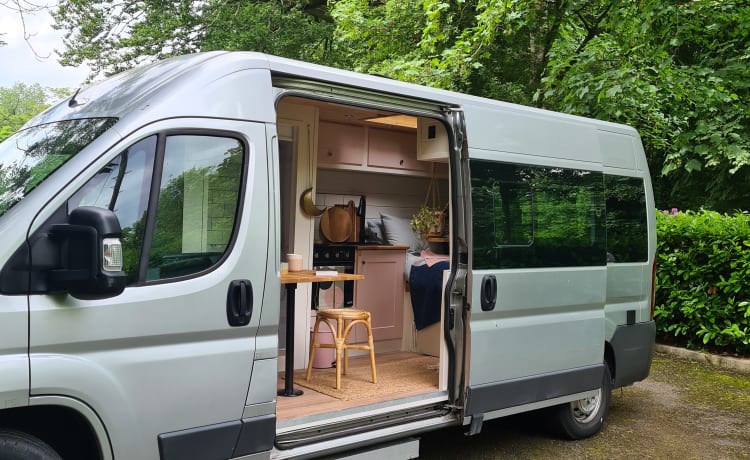 Blanche – Camper accessibile in sedia a rotelle.