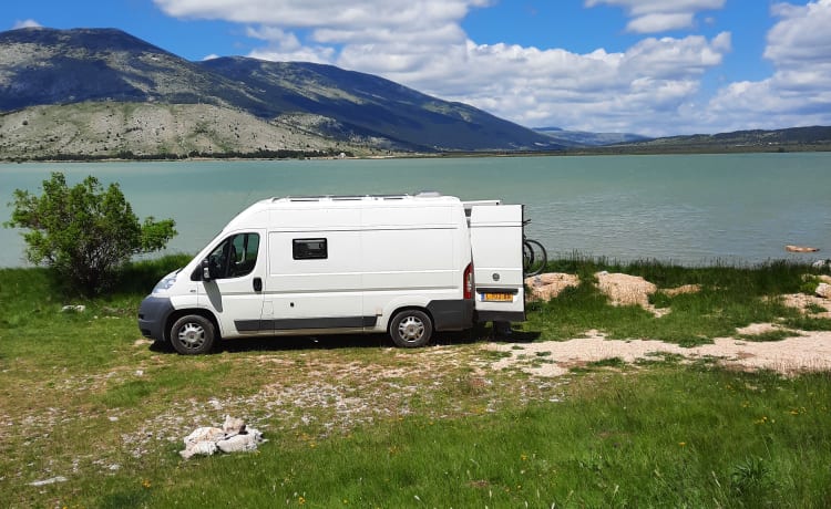 Cateautje – Very fully equipped 2p Fiat Ducato from 2011