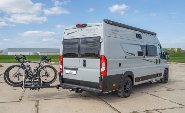 Off the Grid - 1 – Super nouveau camping-car de bus 6.36 avec transmission automatique et panneau solaire, "de la grille n ° 1"