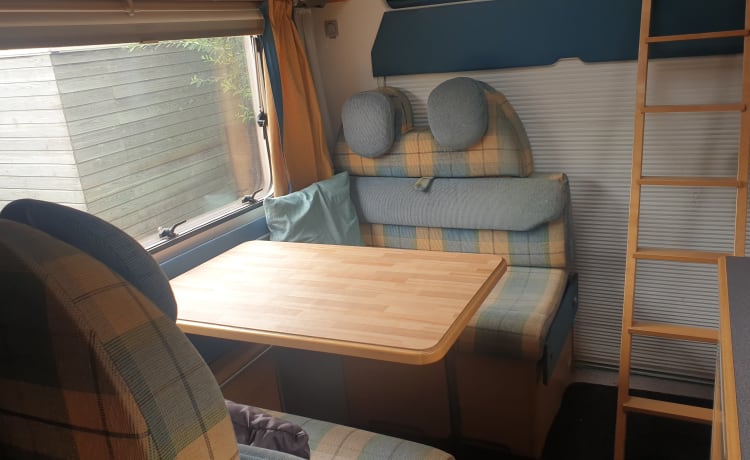 Mon ami – Bellissimo spazioso camper familiare autosufficiente con stand aria condizionata e molti optional