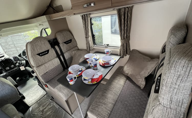 Graham – Looking for an adventure on the road? The Swift Edge 486