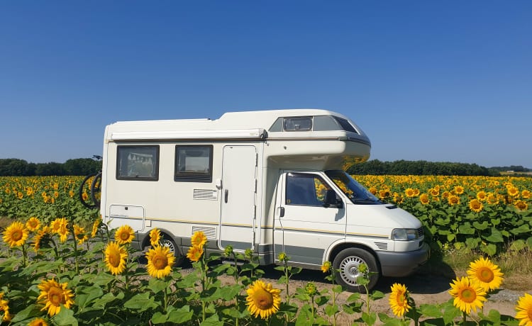 Volkswagen T4 Karmann Camper con sedile rotondo