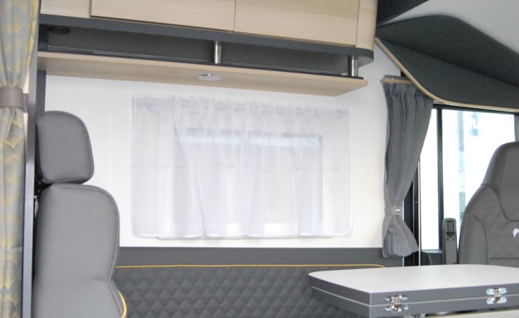 Itineo CS 600: Il camper integrale familiare compatto ideale!