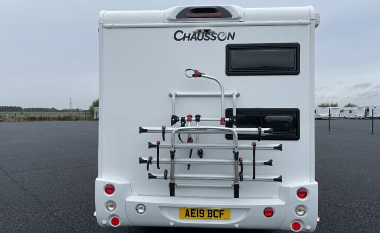 Cara – Chausson 7 birth Luxury Motorhome 