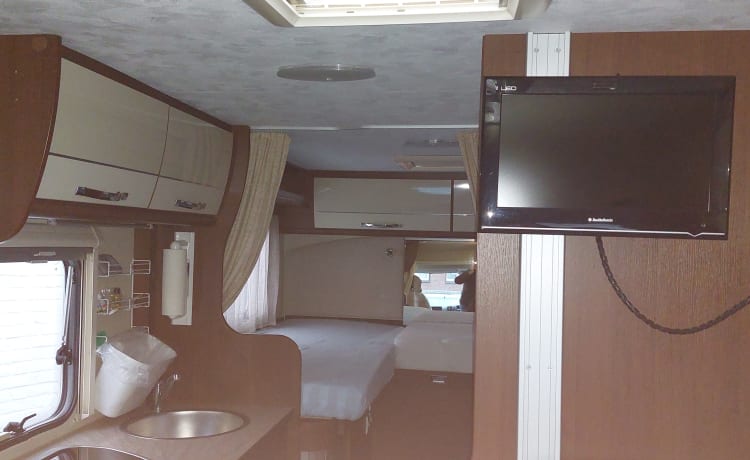 ci elliot 85p – Camper with 2 single beds and air conditioning on the engine and kilometers free